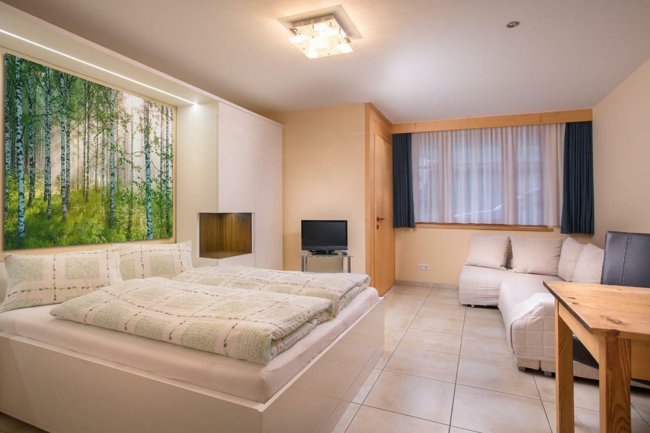AlpinAppartements Stöckl Partenen Buitenkant foto