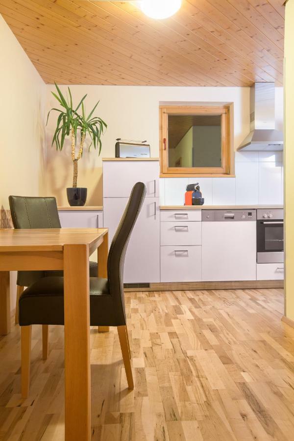 AlpinAppartements Stöckl Partenen Buitenkant foto